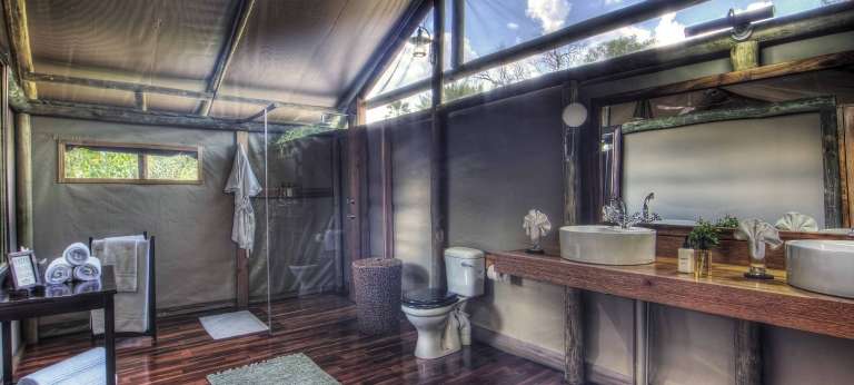 Shinde Camp, Okavango Delta, Botswana - Africa Wildlife Safaris