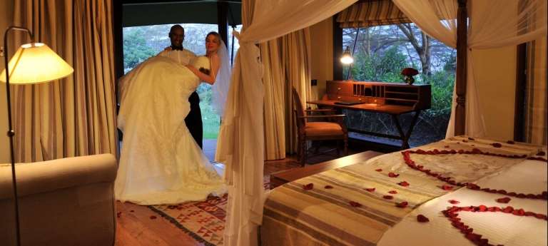 | Honeymoon Safari in the Serengeti National Park (6 days)