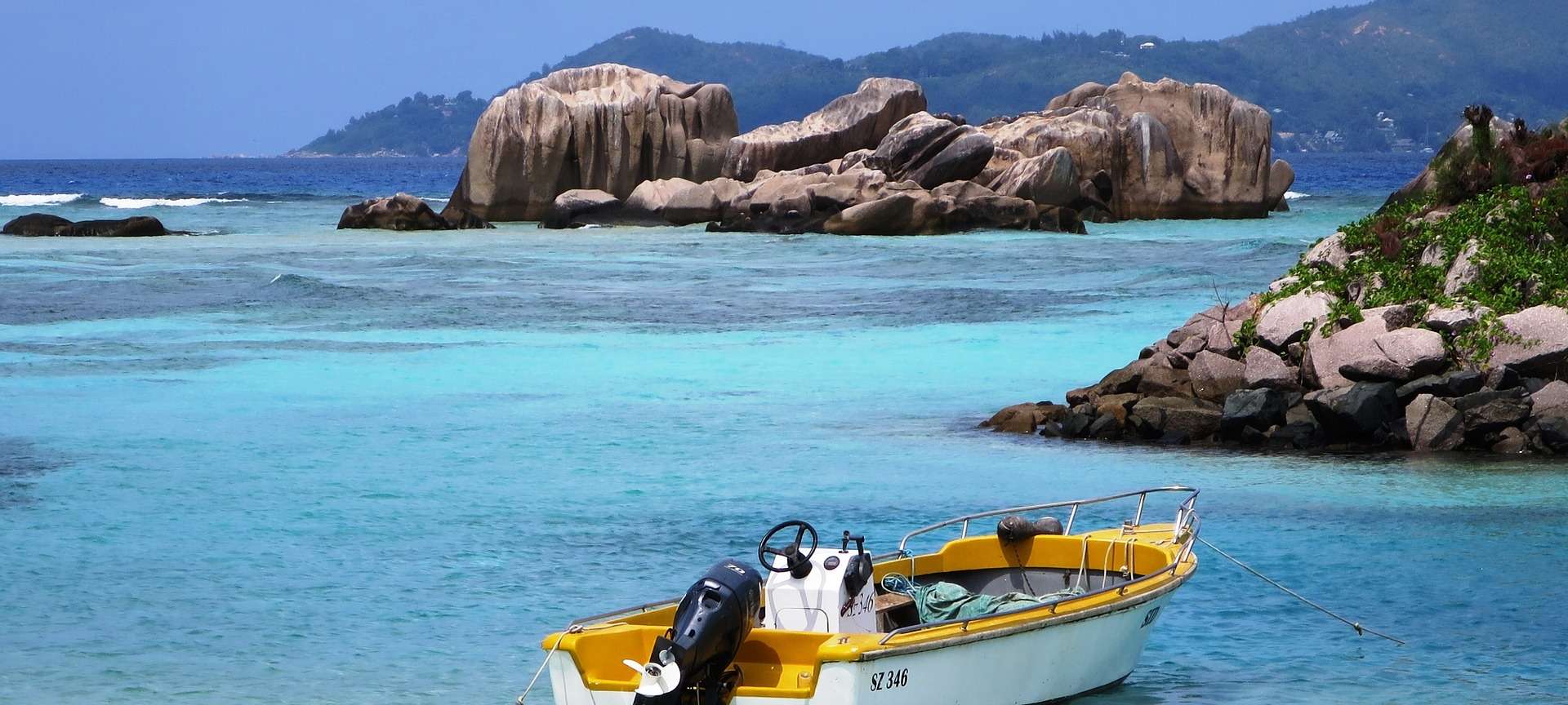 Seychelles - Africa Wildlife Safaris